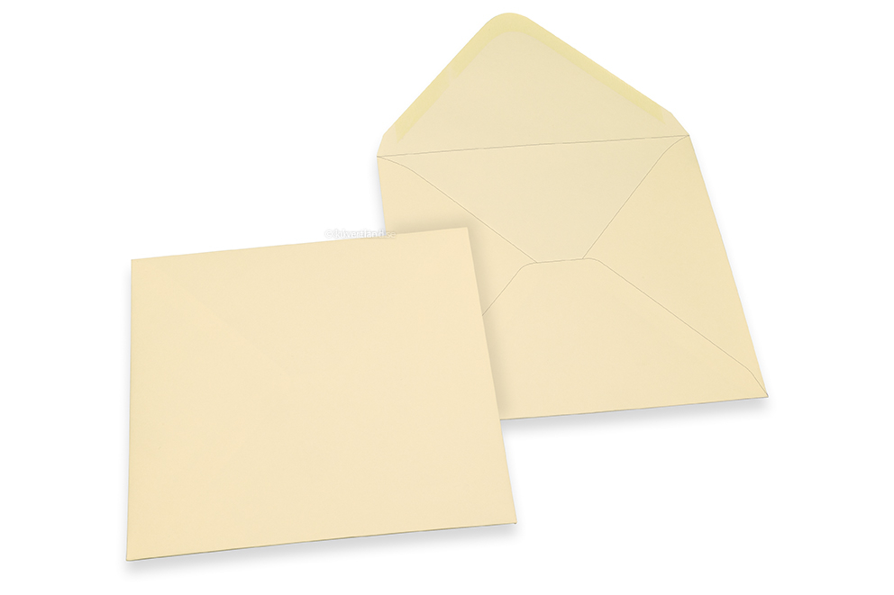 Färgade kuvert till gratulationskort- benvita, 155 x 155 mm